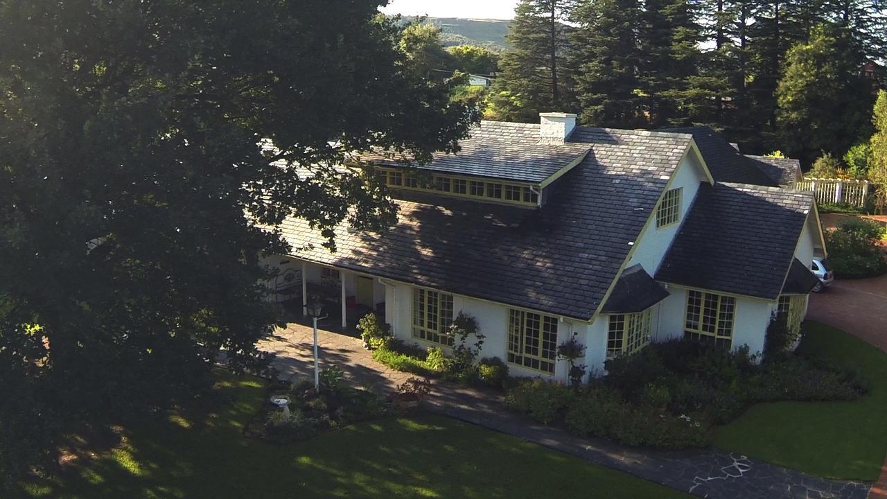 Cedar Garden Bed & Breakfast Ъндърберг Екстериор снимка