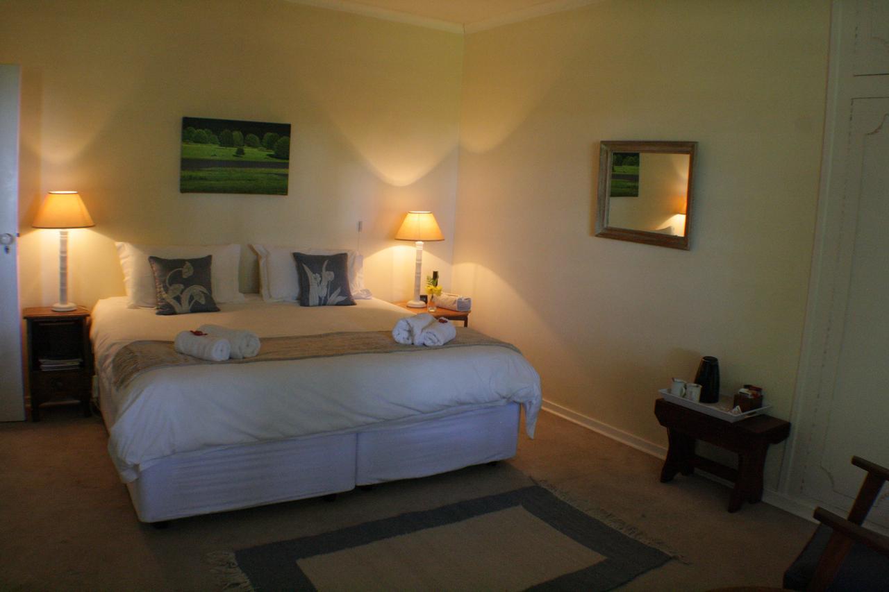 Cedar Garden Bed & Breakfast Ъндърберг Екстериор снимка